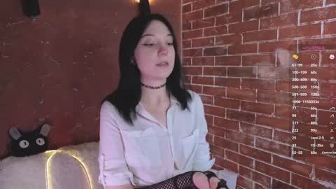 Lisa online show from 02.05.26