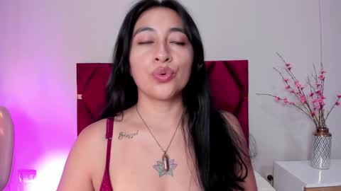 Snapshot of lisahadwiin chatting on 12.27.24 LisaHadwiin online show from 12.27.24