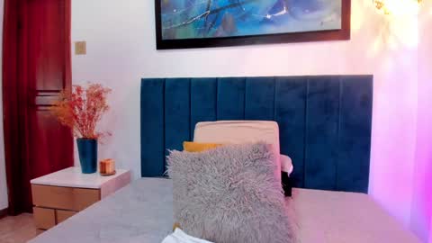 Snapshot of lisahadwiin chatting on 12.29.24 LisaHadwiin online show from 12.29.24