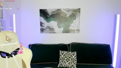 Lisa online show from 04.17.26