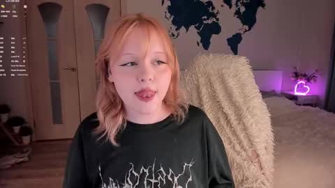 -Lisa- Help me to reach 100 thumbs up3 online show from 03.09.25