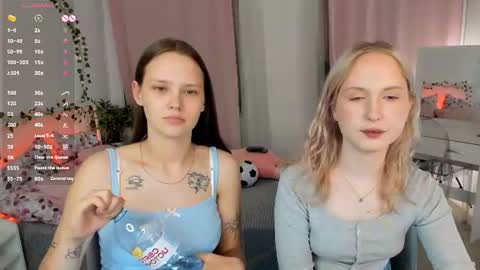 Lisa blonde  Alisa brunette online show from 07.01.26