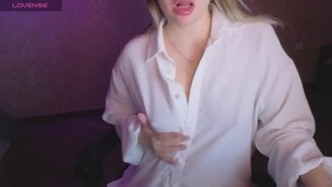 Anna online show from 04.08.26