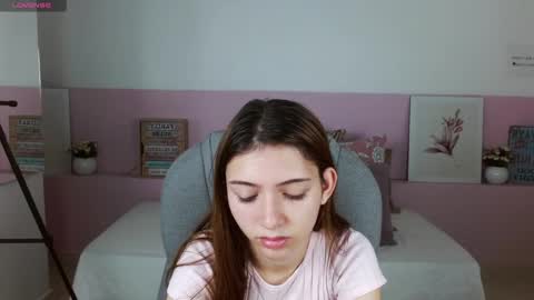 Liseth Fox online show from 12.14.24