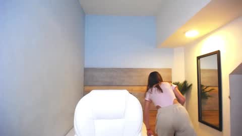 Liseth Fox online show from 12.21.24