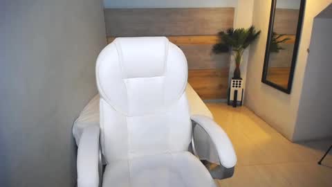 Liseth Fox online show from 01.10.25