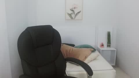 Liseth Fox online show from 01.31.25