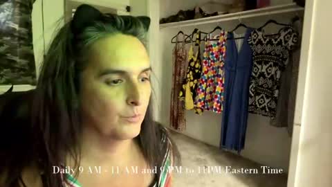 Lisette LaRoche online show from 07.07.26