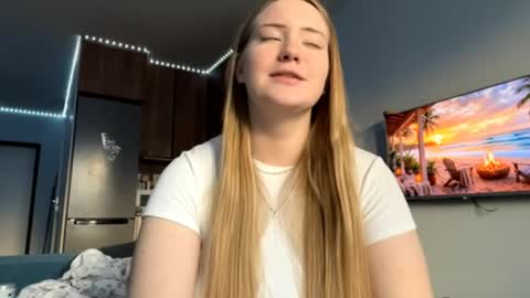 Aurora online show from 05.16.26