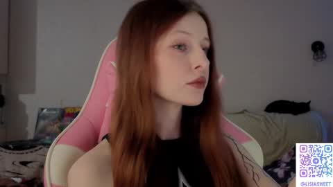 Snapshot of lisiasweet chatting on 03.11.26 Lika online show from 03.11.26