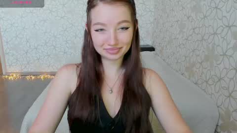 Snapshot of lissa_cristal_ chatting on 06.26.26 lissa_cristal_ online show from 06.26.26