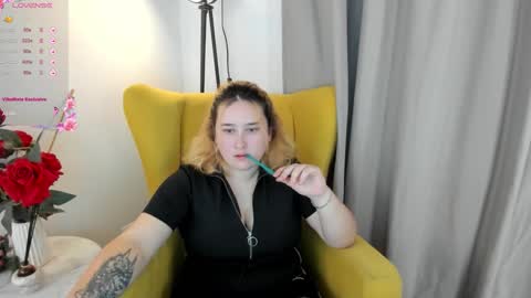 Lissa online show from 11.26.25