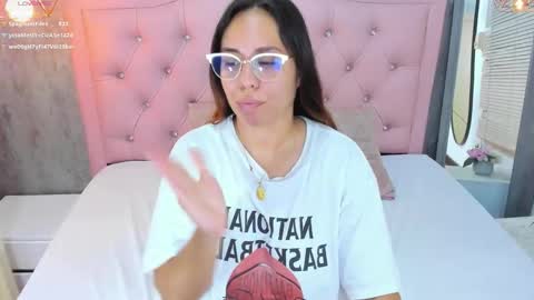 Snapshot of lissa_jhonsoon chatting on 02.12.26 L I S S A online show from 02.12.26