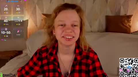 Snapshot of lissa_kitsune chatting on 06.16.26 Lissa online show from 06.16.26