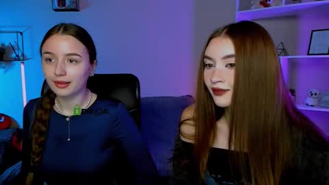 lissa_night online show from 10.18.25