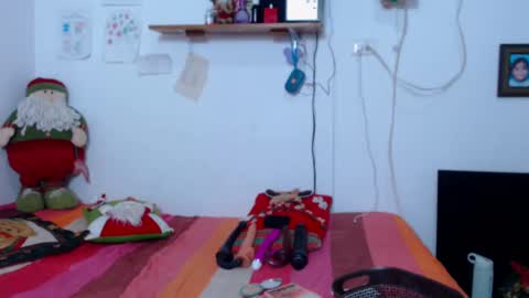 Sara Lucia online show from 12.12.24