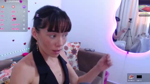 Sara Lucia online show from 02.28.25