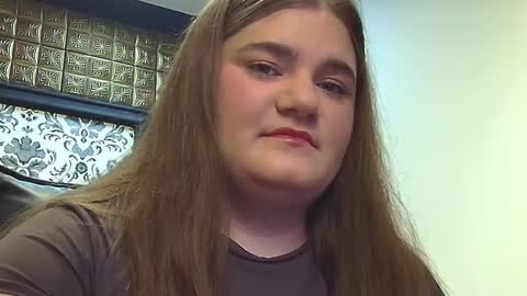 Lisa online show from 11.18.25