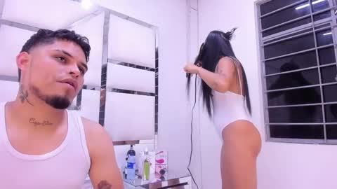 Snapshot of lissandjohnson chatting on 02.04.25 LISSA JHONS online show from 02.04.25