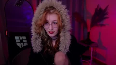 Snapshot of lissaros chatting on 09.24.25 lissaros online show from 09.24.25