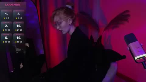 Snapshot of lissaros chatting on 10.02.25 lissaros online show from 10.02.25