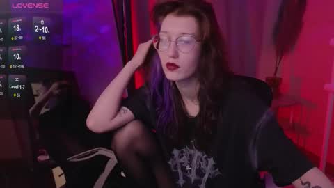 Snapshot of lissaros chatting on 11.23.25 lissaros online show from 11.23.25