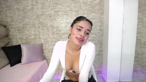 Liss Brown online show from 11.01.25