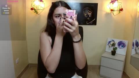 Snapshot of lita_rogers chatting on 11.20.25 Lita online show from 11.20.25