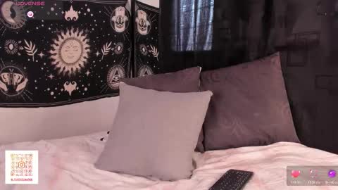 Snapshot of litarossana chatting on 11.10.25 Rossana online show from 11.10.25