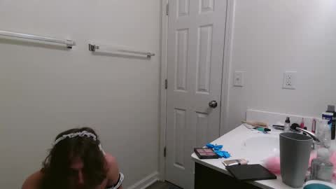 Peaches online show from 11.15.25