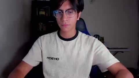 Snapshot of literateboy chatting on 06.17.26 Literateboy online show from 06.17.26