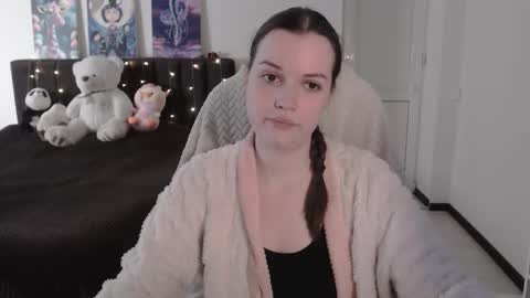 little__flowers online show from 10.18.25