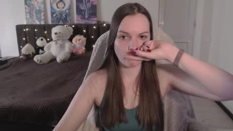 little__flowers online show from 11.11.25