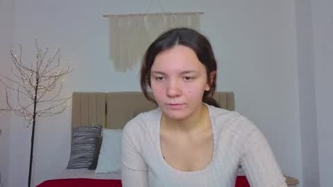 Snapshot of little_alexa18 chatting on 11.04.25 Alexa online show from 11.04.25