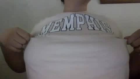Snapshot of little_anef chatting on 01.12.25 little_anef online show from 01.12.25