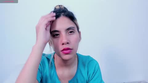 Snapshot of little_angelhot chatting on 12.18.24 angelica online show from 12.18.24