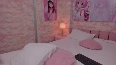 Snapshot of little_doll_4u chatting on 09.17.25 ANNI online show from 09.17.25