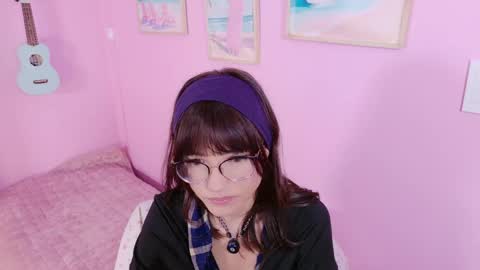 Little Effy online show from 04.01.26