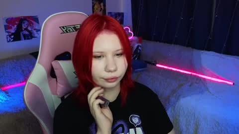 Snapshot of little_kitsune chatting on 02.25.25 Rachel online show from 02.25.25