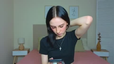 little_mollee online show from 09.15.25