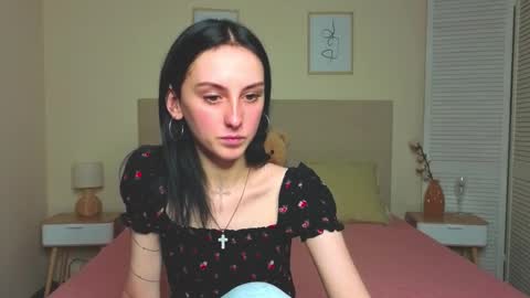 little_mollee online show from 10.13.25