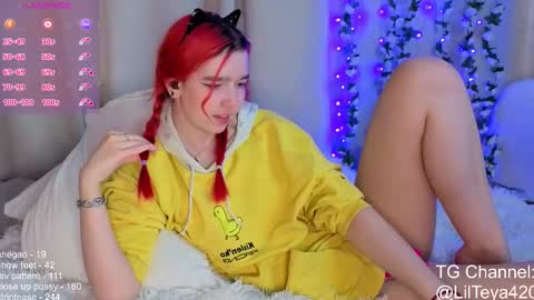 Snapshot of little_teya chatting on 02.11.26 little Teya online show from 02.11.26