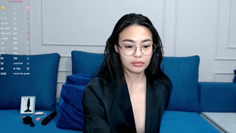 Kwan online show from 03.21.26