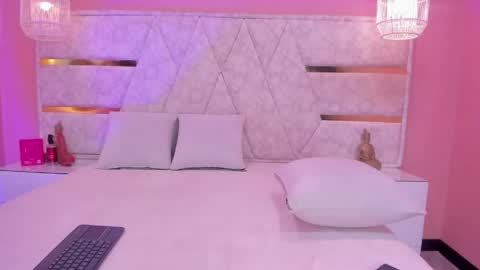 Im your little Velinda  online show from 05.28.26