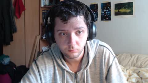 Snapshot of littlealien7 chatting on 10.23.25 littlealien7 online show from 10.23.25