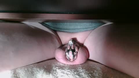 Snapshot of littleclitty247 chatting on 12.04.24 Littlleclitty247 online show from 12.04.24