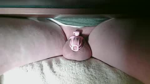 Snapshot of littleclitty247 chatting on 02.17.25 Littlleclitty247 online show from 02.17.25