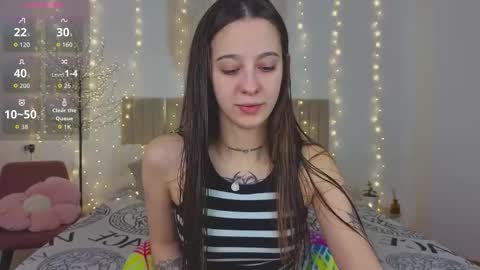 Snapshot of littlee_cherry18 chatting on 12.15.25 Lana online show from 12.15.25