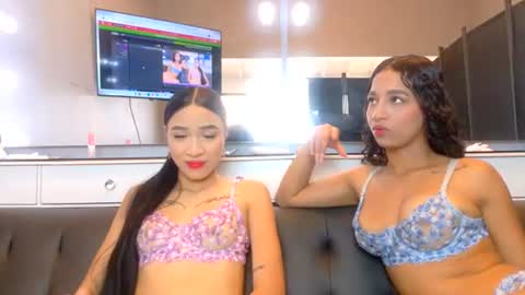Snapshot of littlejennifer18 chatting on 07.14.26 Tip us ask our names online show from 07.14.26
