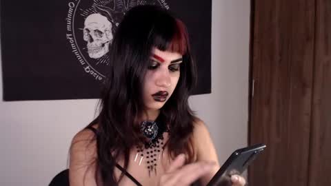 Snapshot of littleluciferrr chatting on 07.01.26 Lucifer online show from 07.01.26
